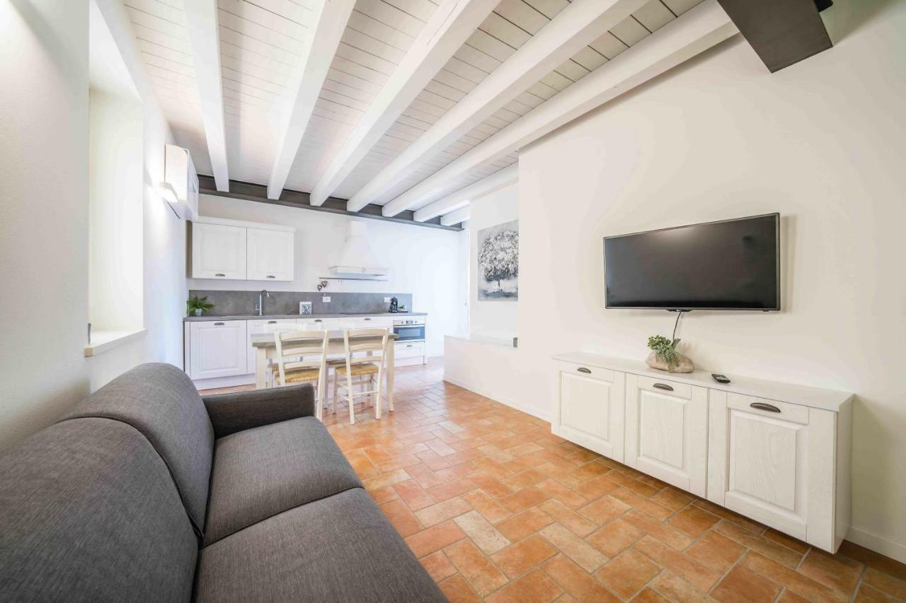 Corte Vale Dium Valeggio sul Mincio Exterior photo